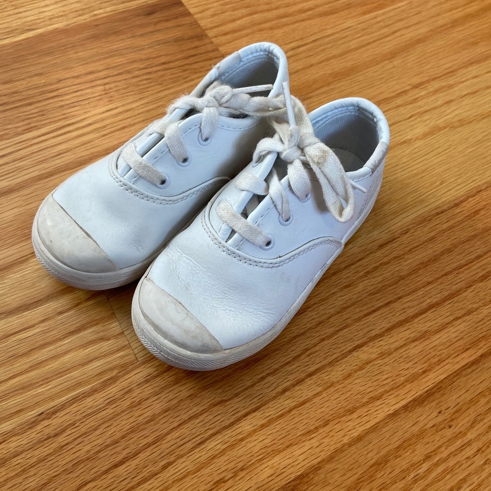 Kids toddler girl size 8.5 wide